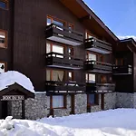 Croix Du Sud - Spacieux Et Agreable - Coeur De Station - Vue Vallee - Balcon Mae-7551 Apartment